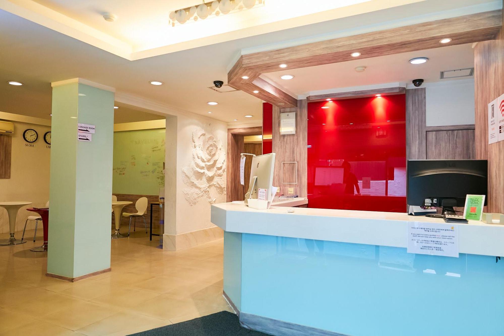 Travelers A Korea Hostel โซล ภายนอก รูปภาพ