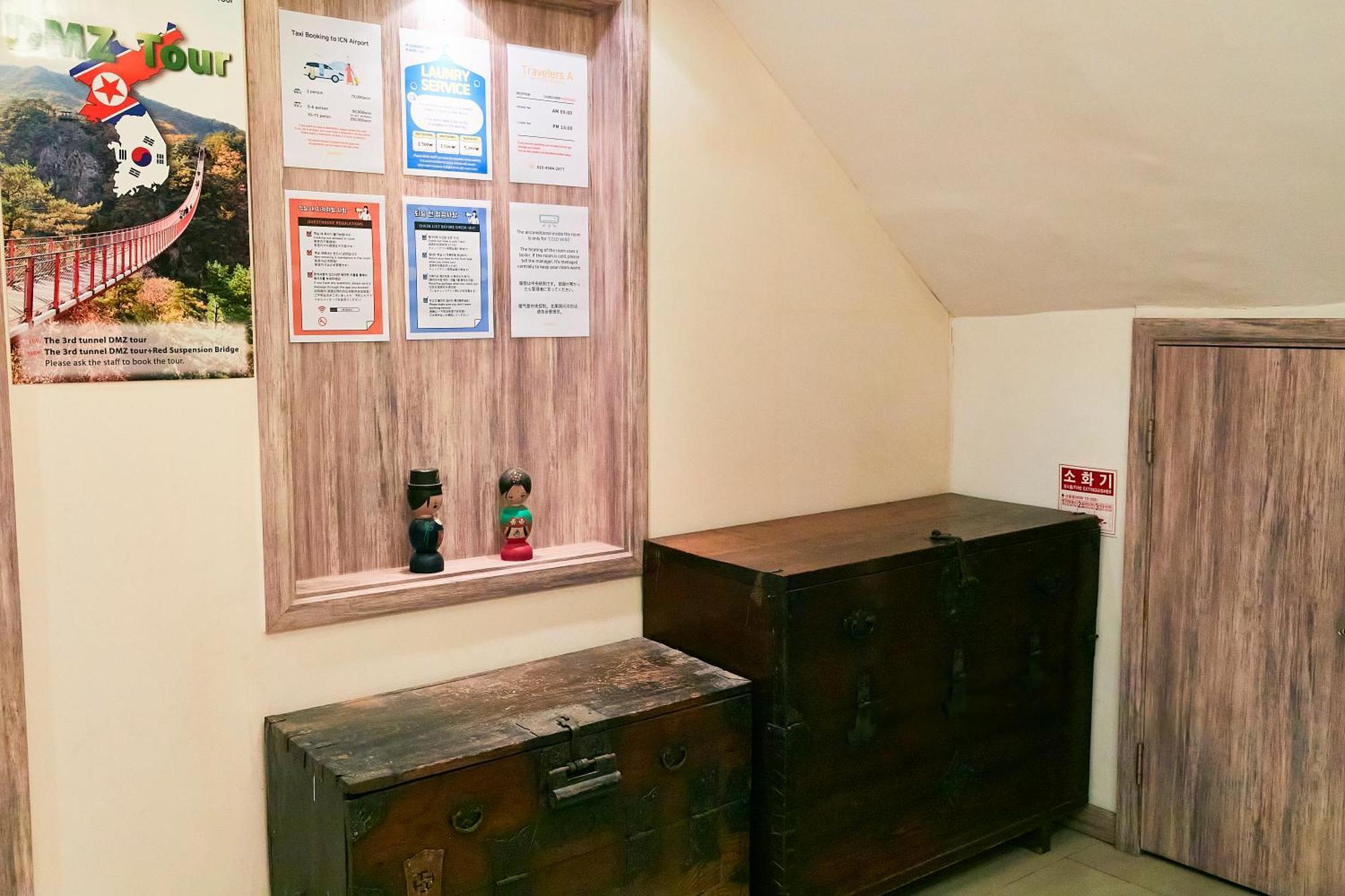 Travelers A Korea Hostel โซล ภายนอก รูปภาพ