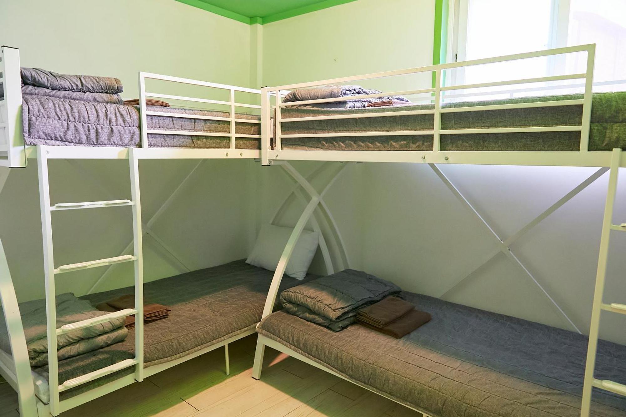 Travelers A Korea Hostel โซล ภายนอก รูปภาพ